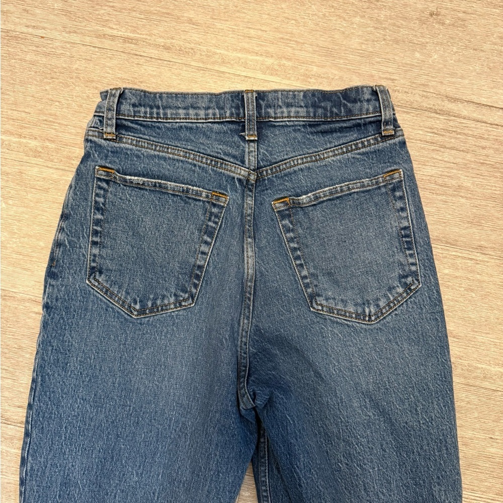 Abercrombie & Fitch Women's Curve Love 90's Straight Ultra High-Rise Jeans - Picture 7 of 11